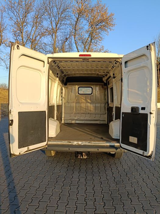 Wypożyczenie busa / wynajem busa/przeprowadzki/transport / przewóz / w