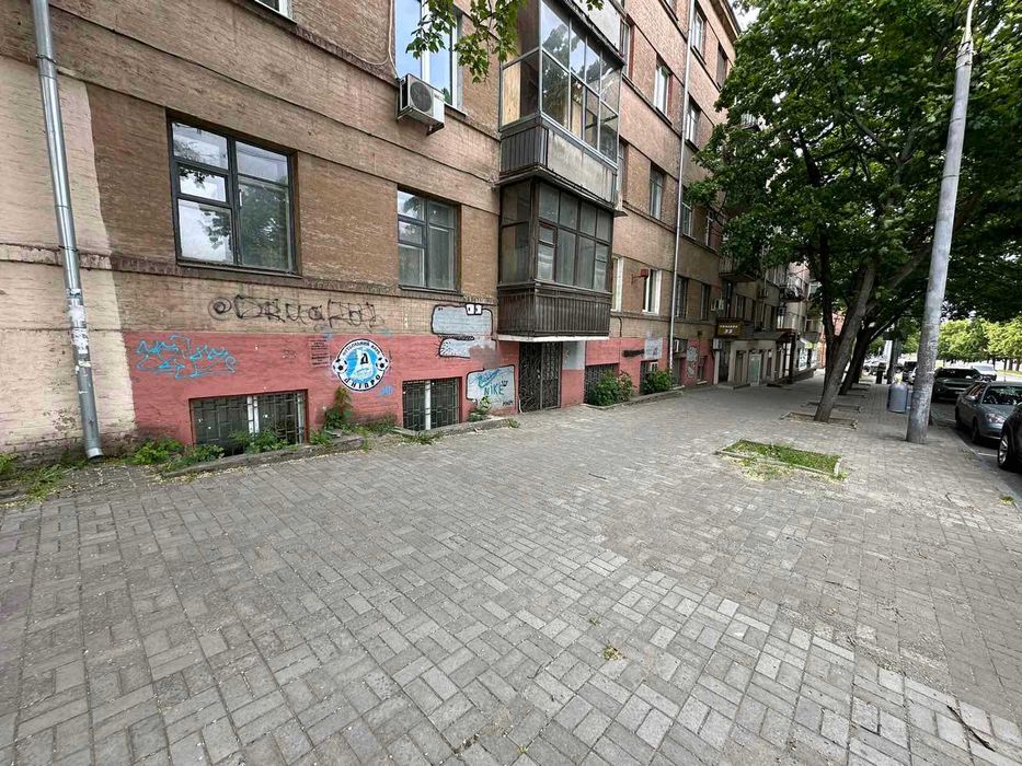 Продаж офісу вул. Святослава Хороброго, 33.