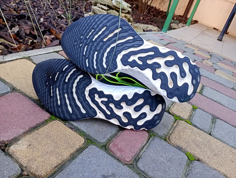 Кроссовки Nike React Infinity Run 42 / 42,5