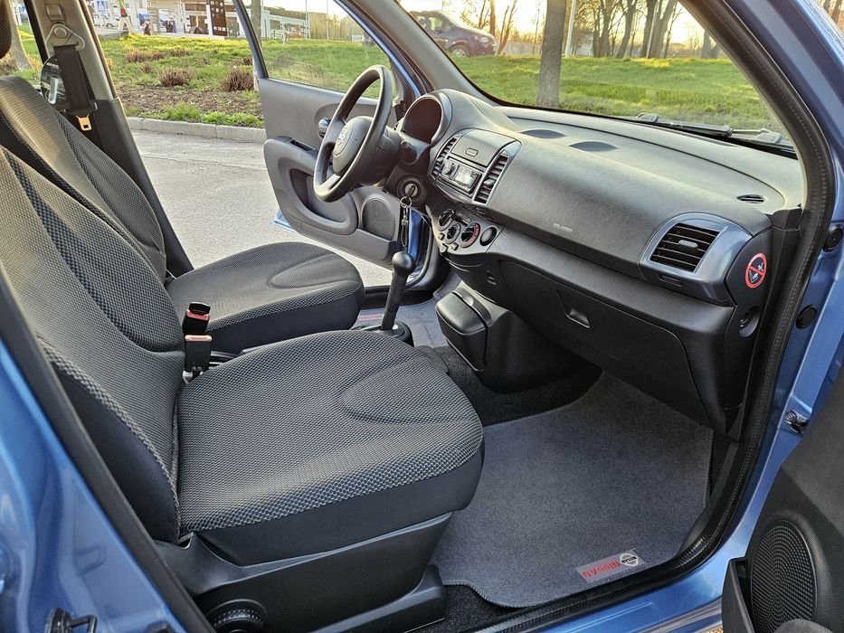Nissan micra автомат