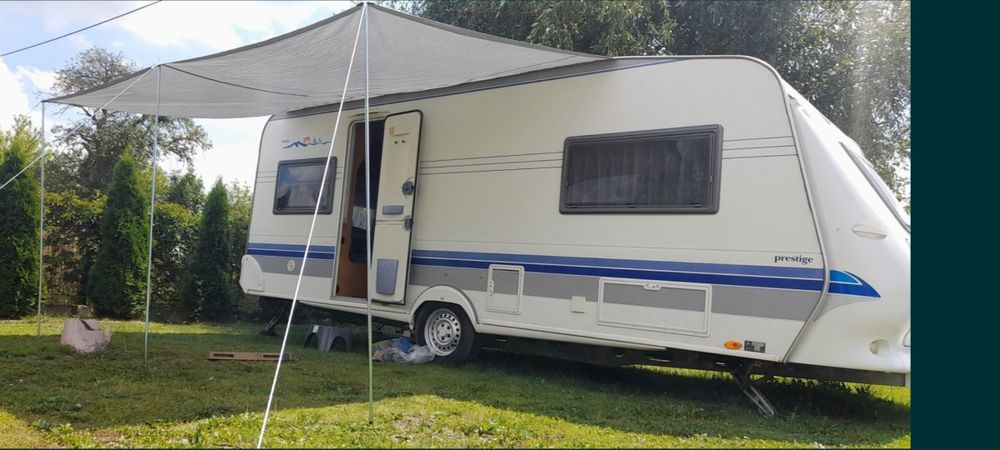 Markiza zadaszenie kamper przyczepa niewiadów daszek