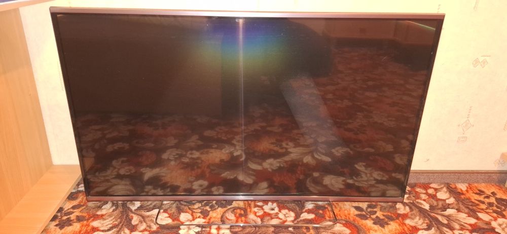 Telewizor LCD Panasonic TX-42ASE6509 42" uszkodzony