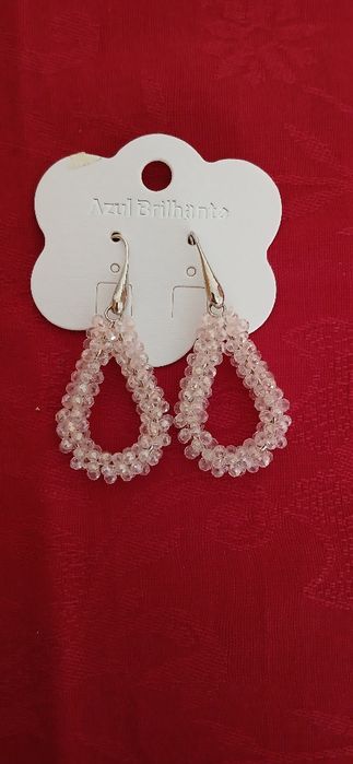 Brincos rosa, novos