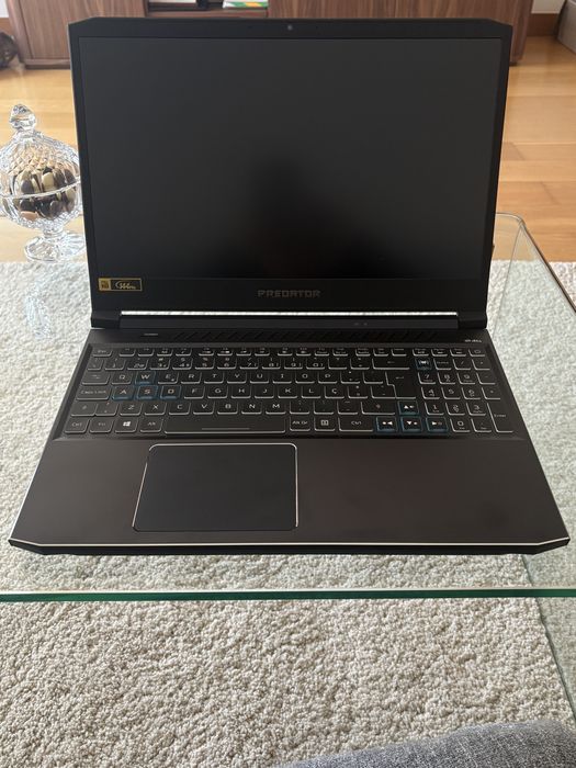 Portátil Gaming ACER Predator Helios 300 ( Intel Core i7 - RTX 2060 - RAM 16GB - 1 TB SSD)