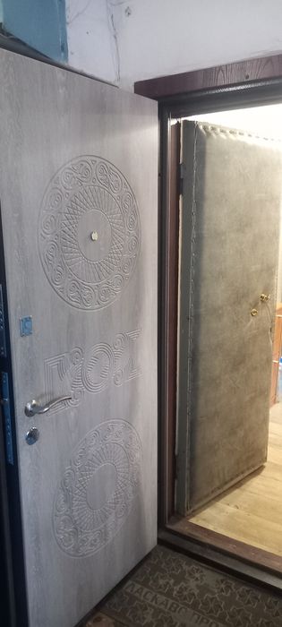 Продам 3к.кв.60м² 2/5 АО эл.мебель.2парковочных места.