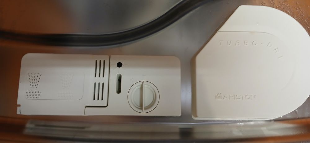 Máquina encastrar lavar loiça Ariston dual wash ELIXIA