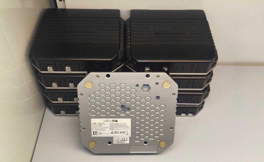 Мощный Wi-Fi 2.4Ghz Gigabit Mikrotik LtAP LTE6 kit GPS USB 3SIM