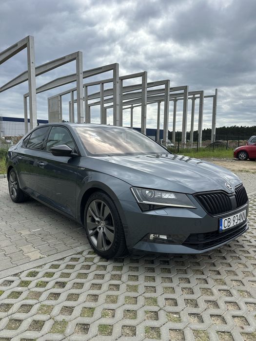 Skoda Superb SportLine 280KM