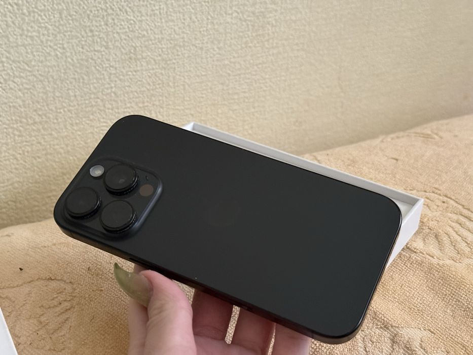 Iphone 16 pro 128 ! Продаю свой телефон !