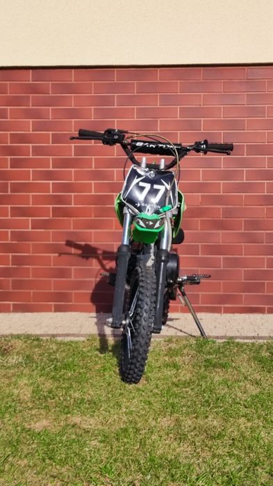 Motocross cross Barton 125 cm motor motocykl
