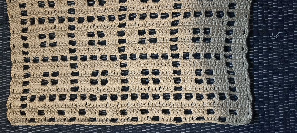 Naperon em crochê feito à mão