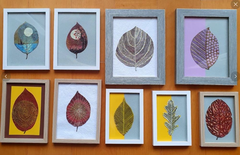 Quadro feito com folha seca de diospireiro pintado à mão - artesanato