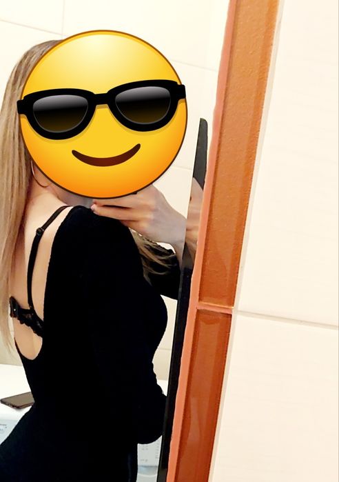 Mega! Śliczna sukienka, S, M / Polecam! Czarna, dopasowana !