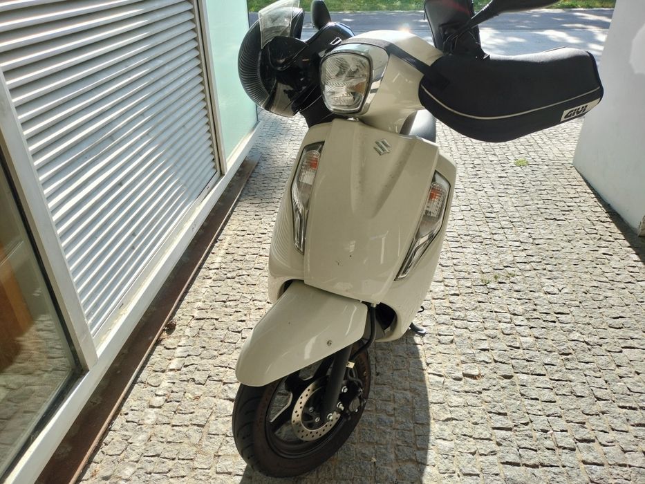 Suzuki adress 125