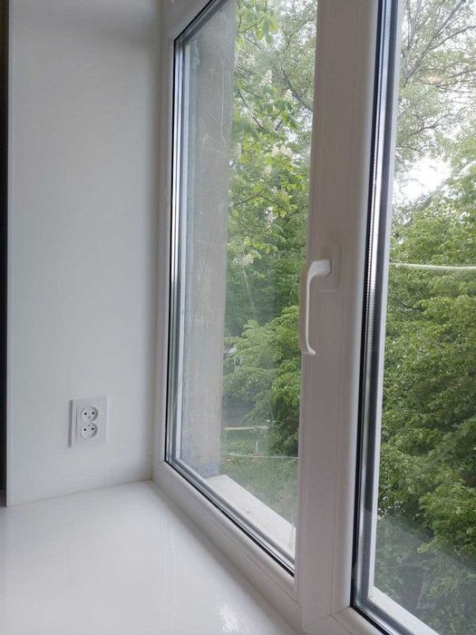 Продам квартиру с дизайнерским ремонтом  г.Змиев