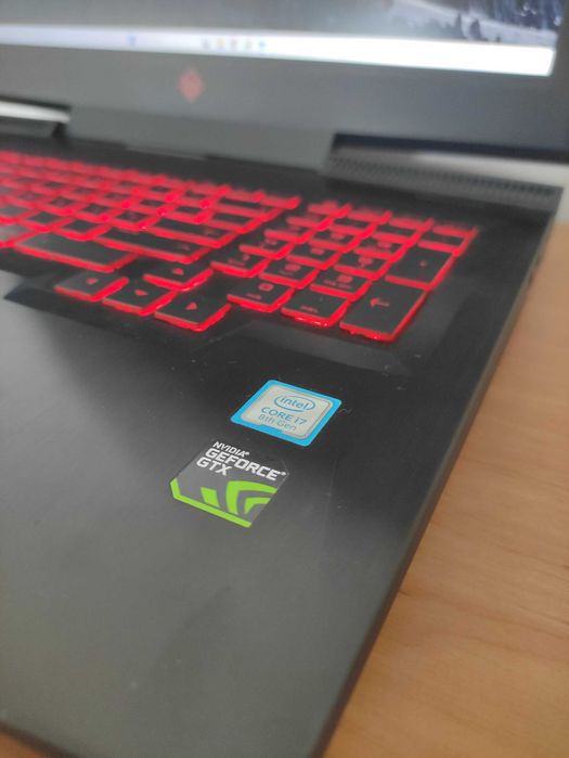 Portátil Gaming HP OMEN 17-AN100NP 17.3"