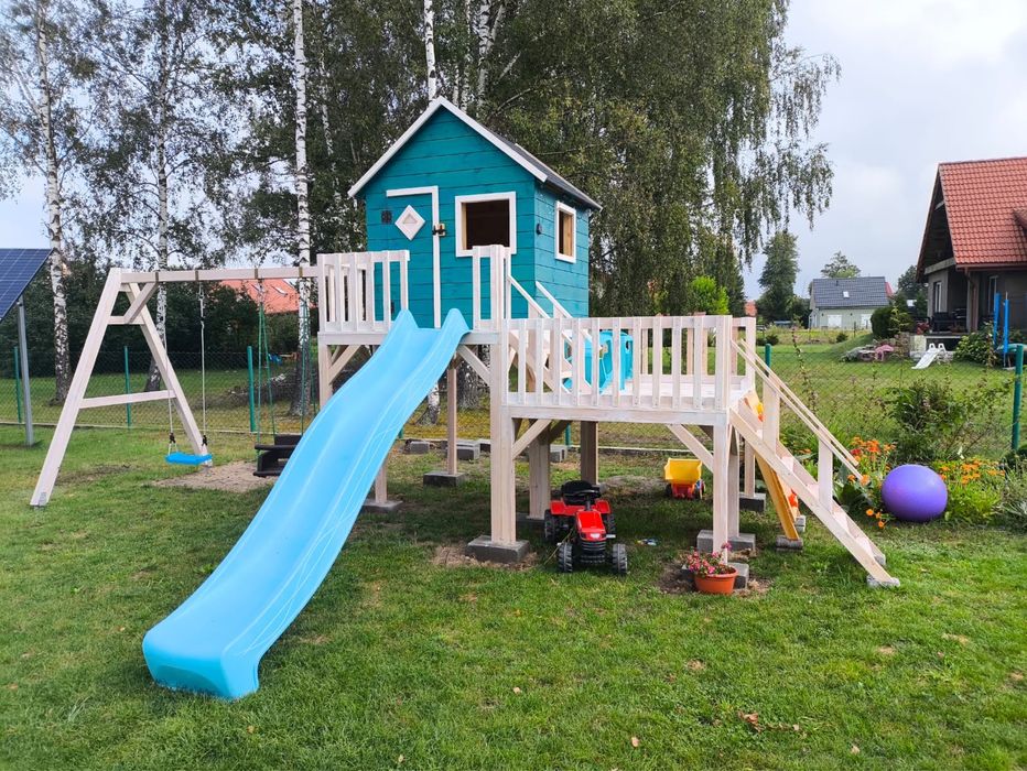 Domek dla dzieci. Plac zabaw
