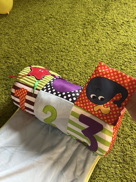 Розвиваючий дитячий килимок Baby carpet
