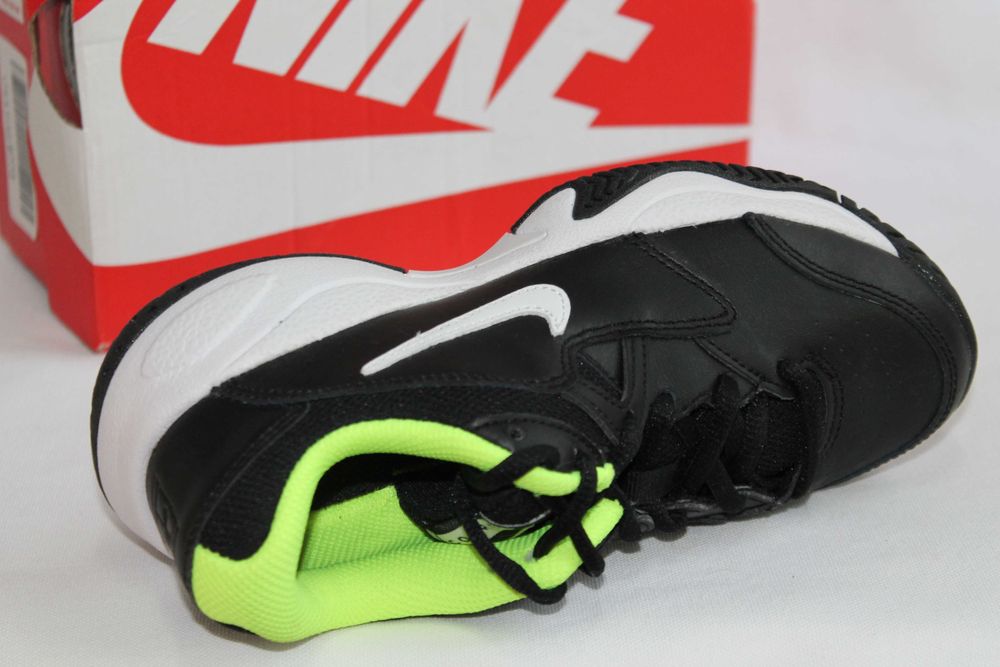 NIKE Kids Court Jr. Lite 2 Tennis _USA 1,5 EUR-33_устіл-20,7 см