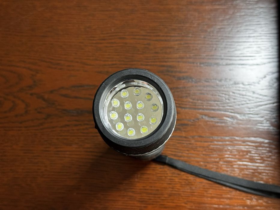 Ліхтарик Varta Day Light Multi LED F30 17612