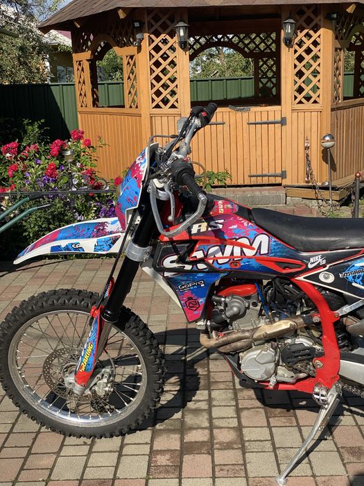 SWM RS300R 2016рік