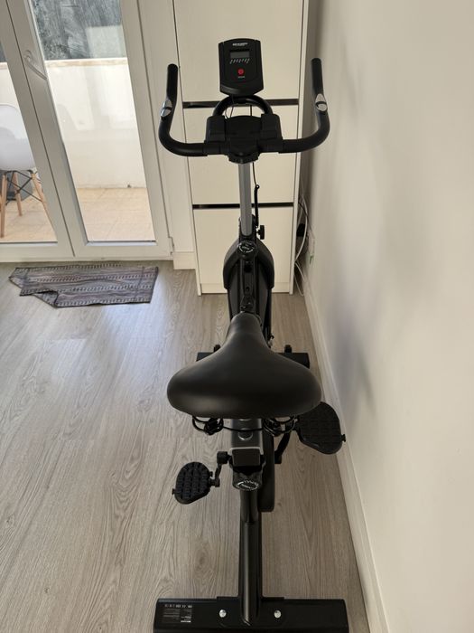 Bicicleta.