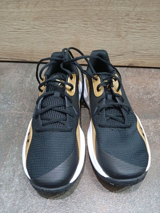 Buty do koszykówki męskie Under Armour UA Lockdown 7 Low  rozmiar 44,5