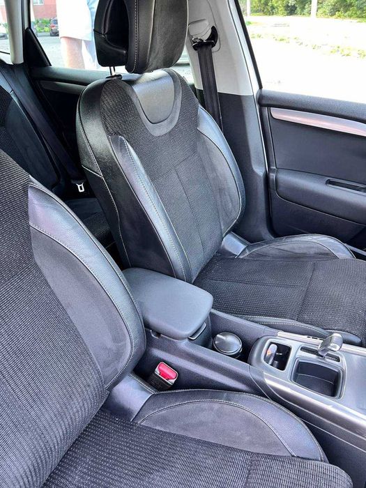 Citroen C4 2012 VIN VF7NC9HR8CY591270 фото оголошення 8 з 10