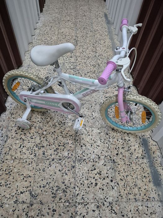 Vendo bicicleta de menina roda 16