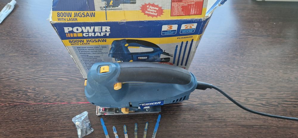 Wyrzynarka Power Craft 800W z laserem