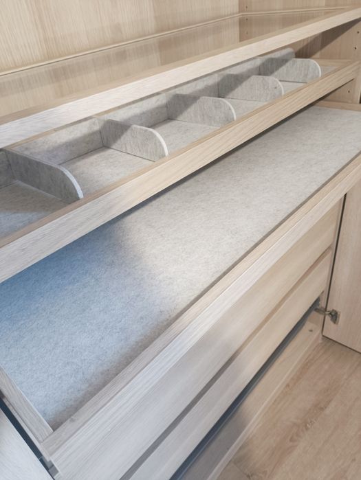 Szafa Pax dąb bejcowany na biało IKEA  35 x 100 x 200 niemowlęca