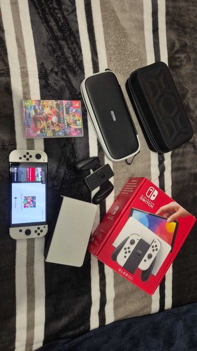 Nintendo switch Oled  + sd128gb
