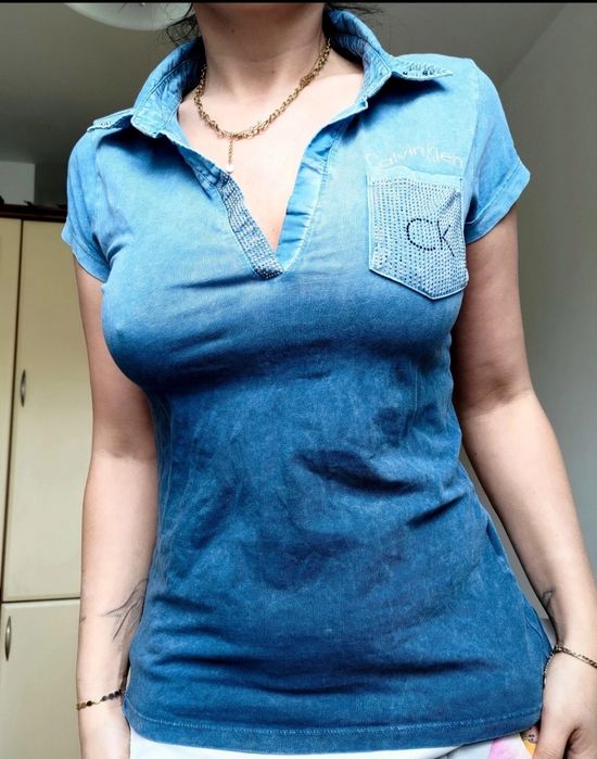 Koszulka ombre niebieska imitująca jeans