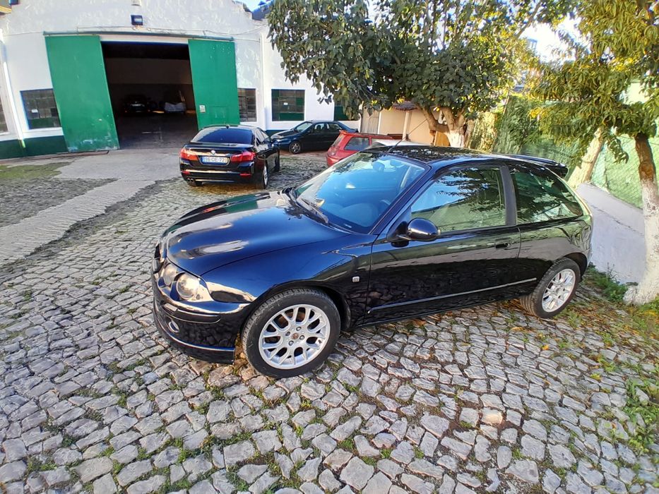 Vende se carro mg ano 2002
