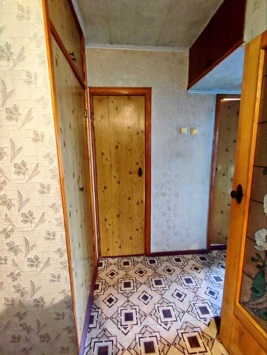 Продам 2 ком квартиру улица Мозолевского 2 Правый берег 12 квартал