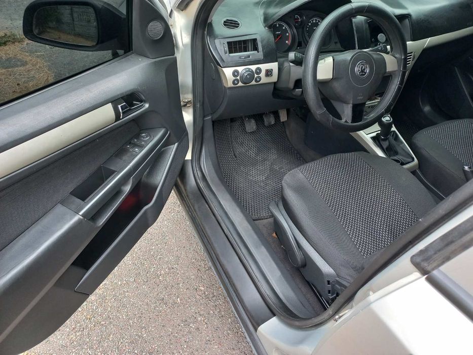 Opel Astra H 2008р 1.6і газ4