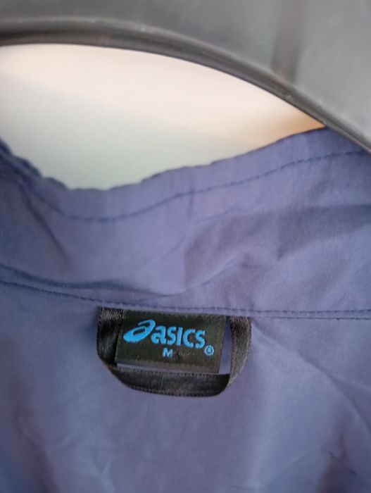 kurtka wiatrówka Asics M