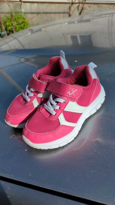 Кросівки дитячі для дівчинки