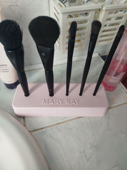 Nowy 2x1 & Stojak Organizer na Pędzle Mary Kay – Różowy / Oryginalny