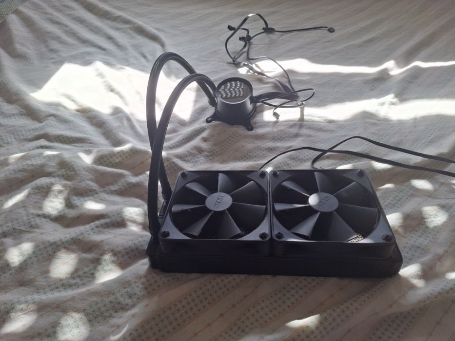 Cooler AIO NZXT Kraken 240