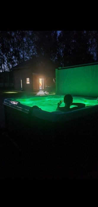 Wieczór Panieński z Jacuzzi i sauną