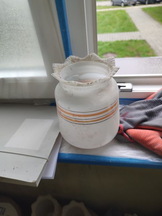 Sprzedam klosze do lampy z PRL