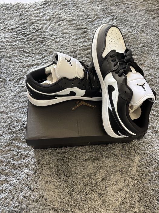Air Jordan 1 Low