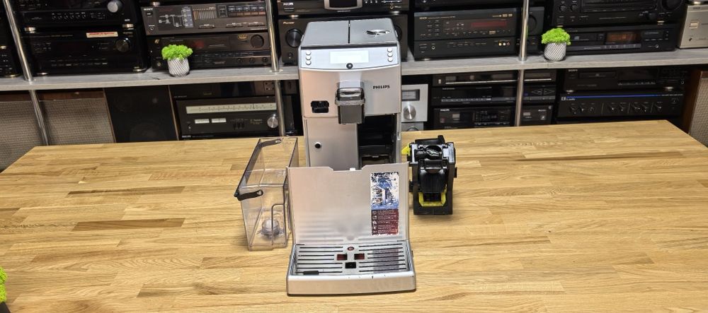 Кавова машина Philips EP4050