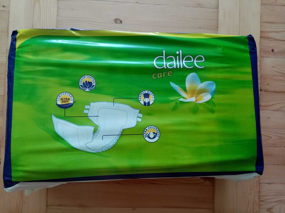 Памперси підгузки Dailee care (6 крапель)-Чехія(розмір M 75 - 110 см)