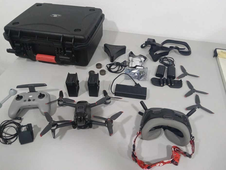 Dji FPV Combo, Drone, Óculos, Comando e mala