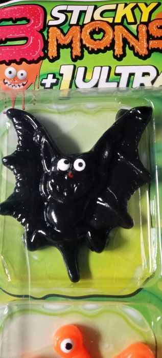 Conjunto de 3 monstros peganhetos