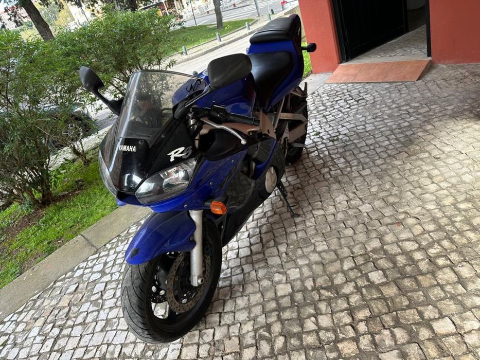 Yamaha yzf r6 2001 Loures • OLX.pt