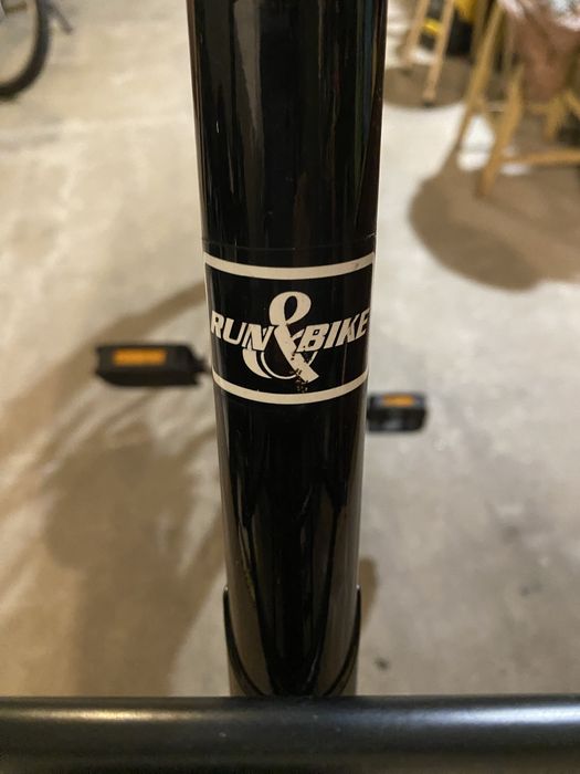 Bicicleta holandesa com cadeira criança