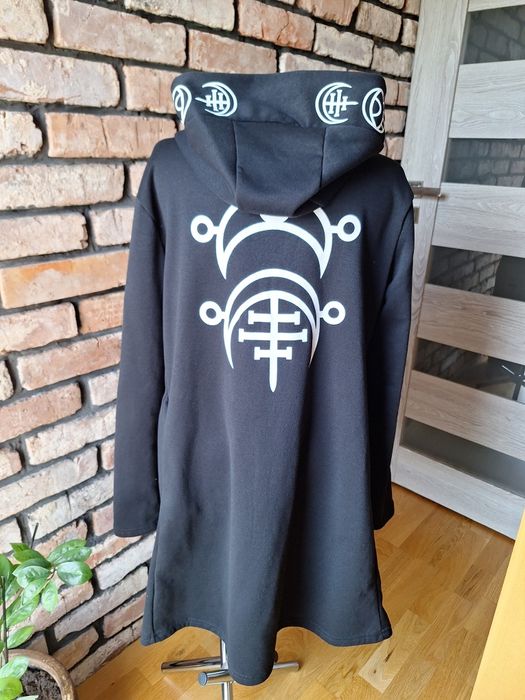 Czarna gotycka bluza Restyle z kapturem M/L